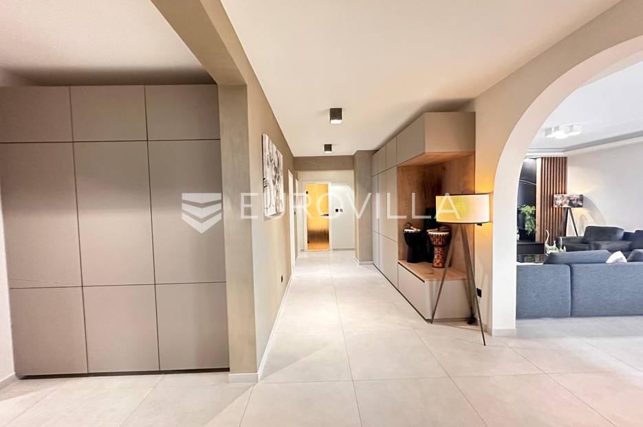 Apartmán Na predaj -  Rijeka