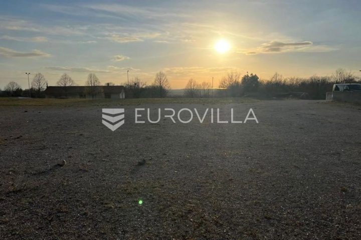 Terrain à vendre 880 m² – Kanfanar