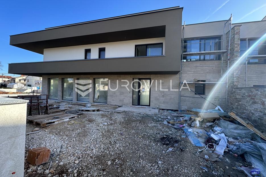 Casa In vendita - Istarska Marčana - foto 1/32