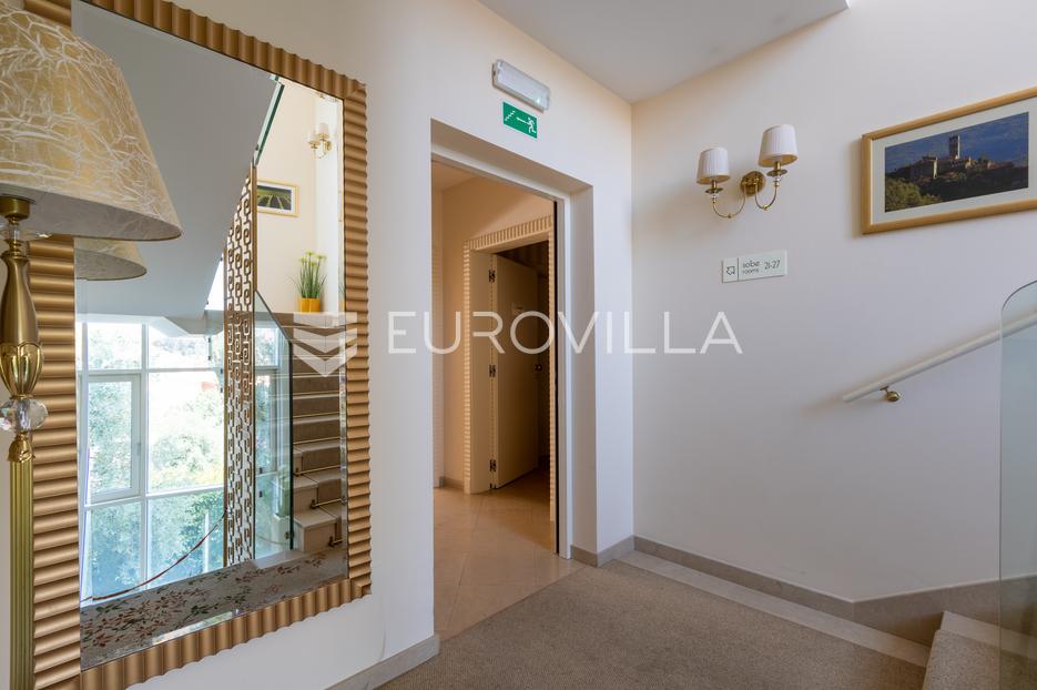 Hotel Na prodaju -  Medulin