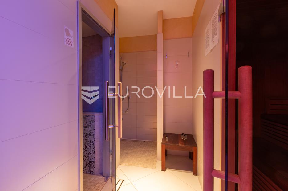 Hotel Na prodaju -  Medulin