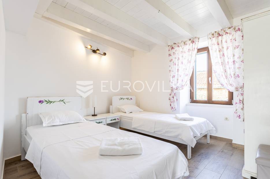 Maison À vendre -  Stari Grad