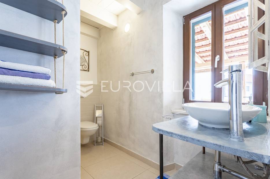 Maison À vendre -  Stari Grad