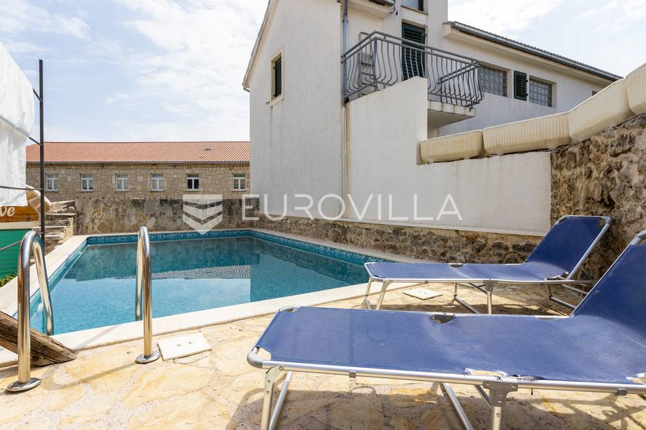 Maison À vendre -  Stari Grad