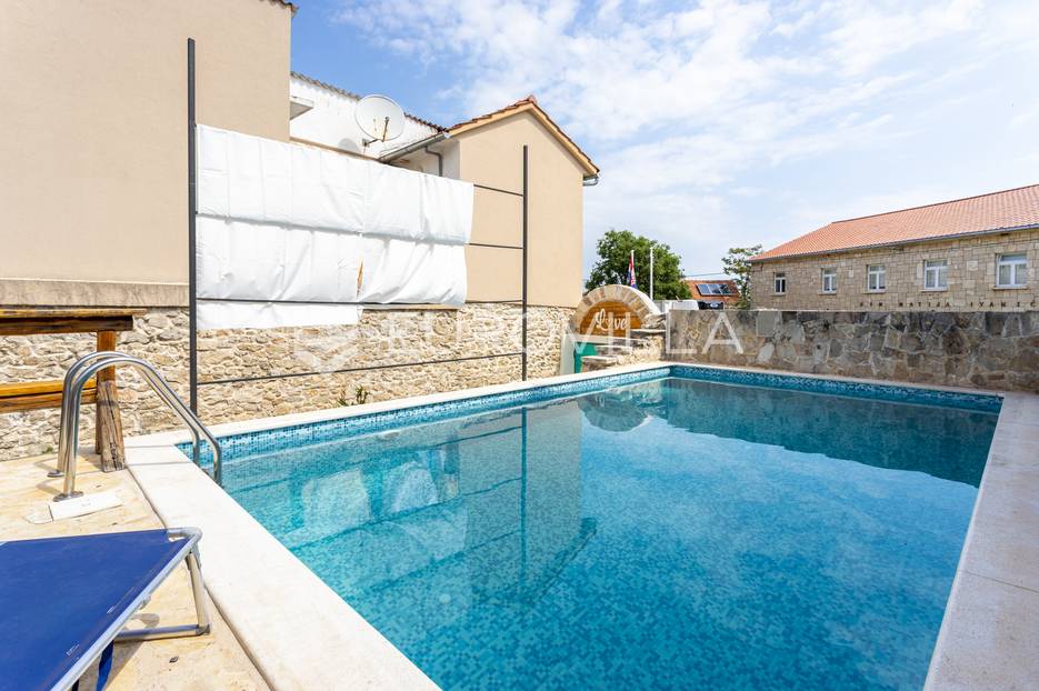 Maison À vendre -  Stari Grad