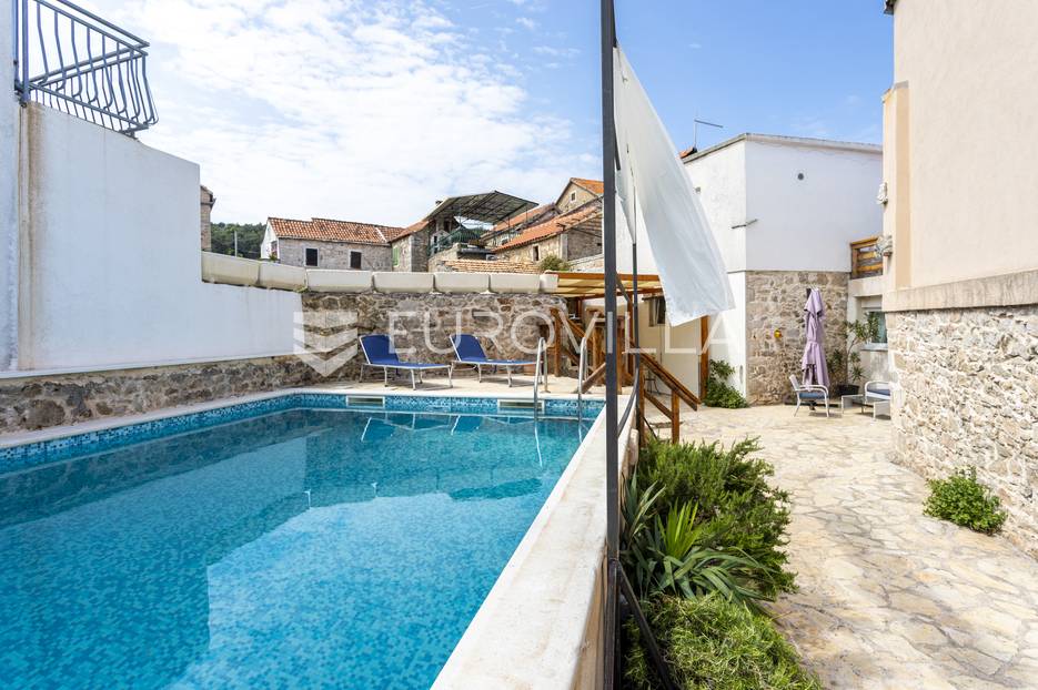 Maison À vendre -  Stari Grad