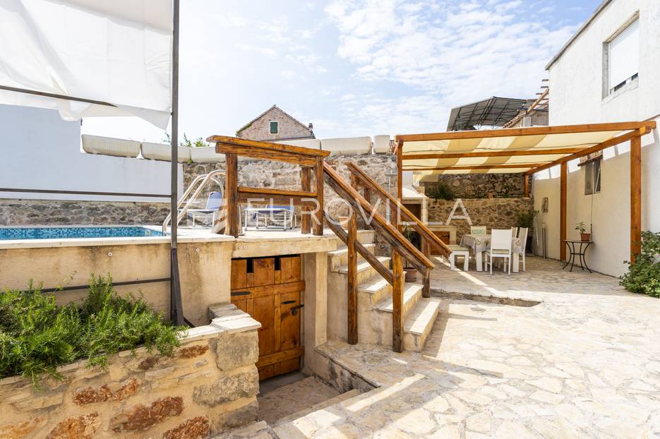 Maison À vendre -  Stari Grad