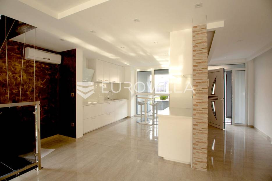 House For sale -  Maksimir