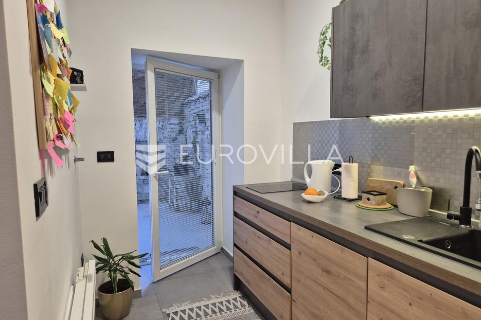 Flat For sale -  Donji Grad