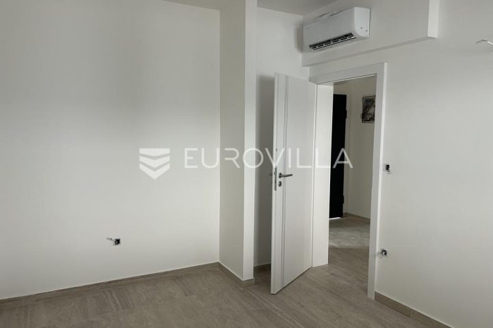 Apartmán Na predaj - Zadarska Pakoštane - foto 5/25