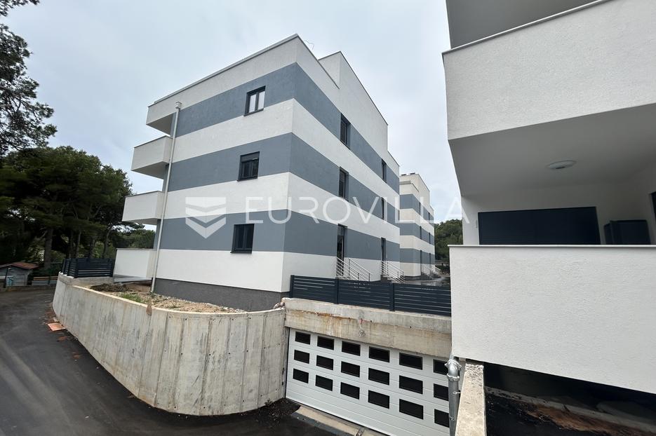 Apartmán Na prodej -  Pakoštane