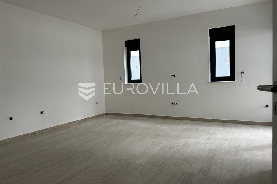 Apartmán Na prodej -  Pakoštane