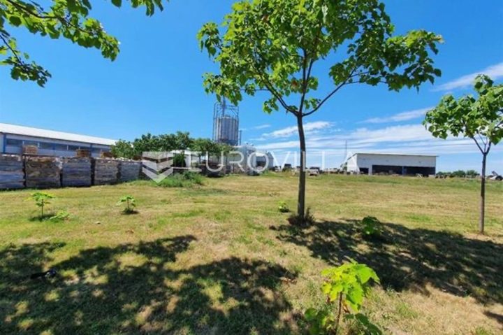 Gewerbefläche zu verkaufen 9211 m² – Gradište
