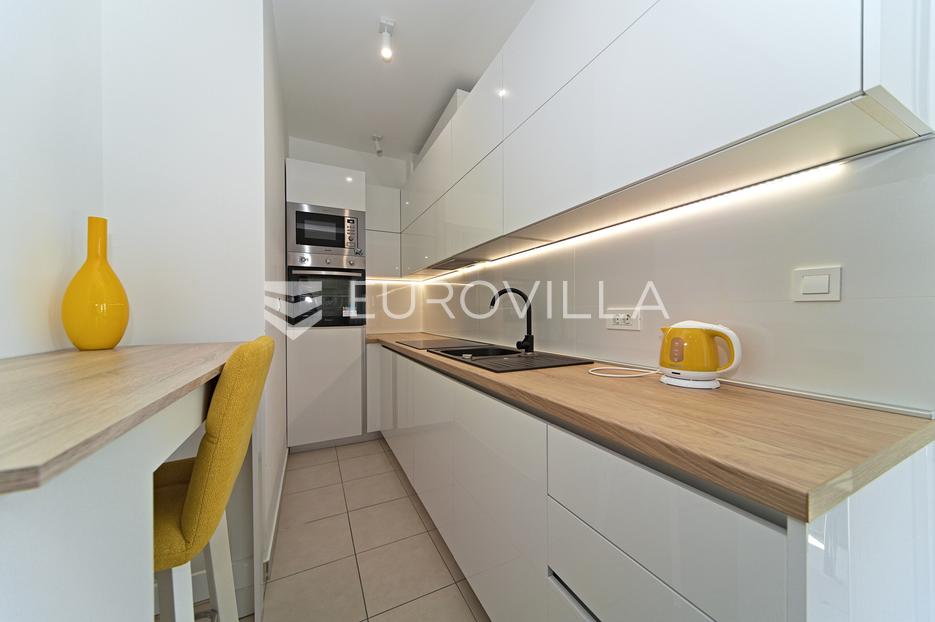 Appartement À vendre -  Osijek