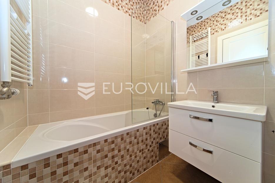 Appartement À vendre -  Osijek