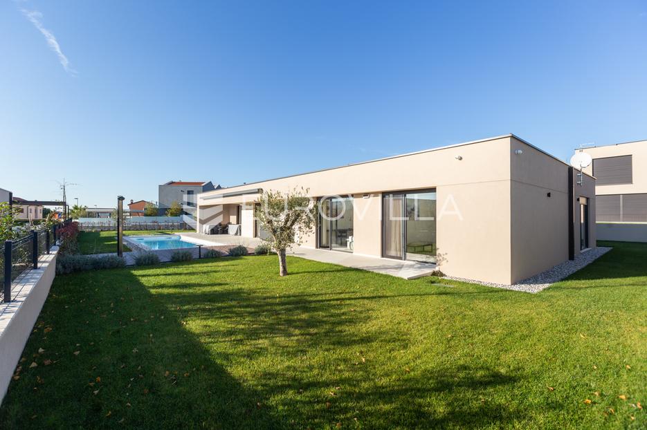 Maison À vendre -  Kaštelir-Labinci