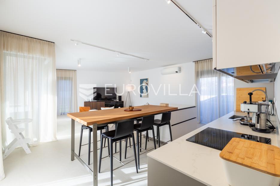Maison À vendre -  Kaštelir-Labinci