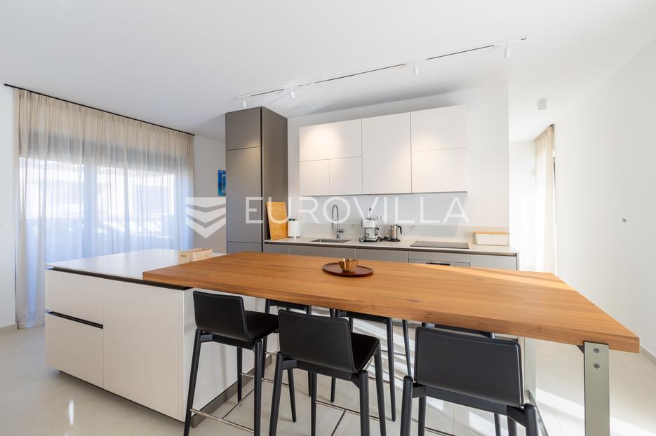 Maison À vendre -  Kaštelir-Labinci
