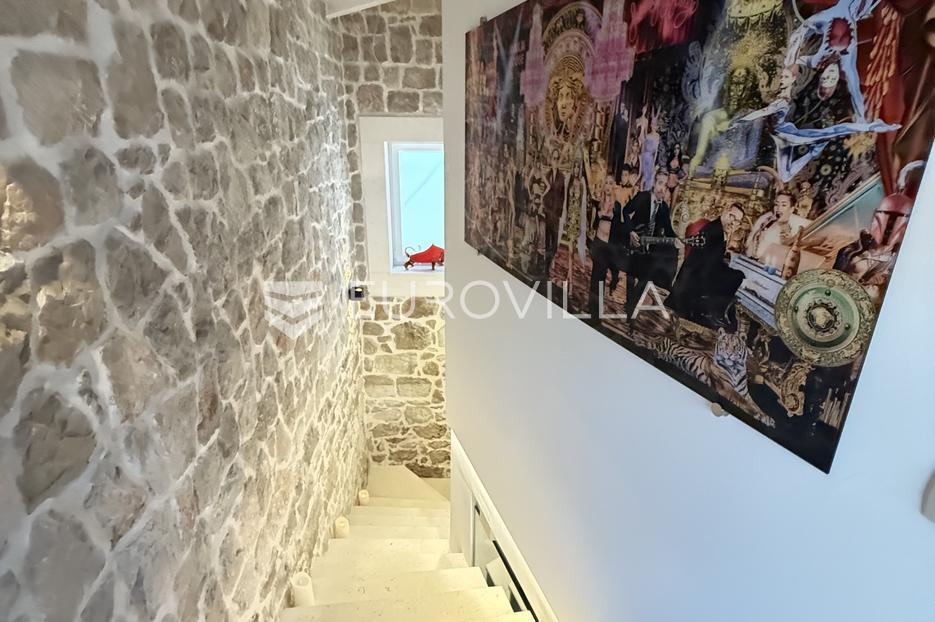 House For sale - Kukljica - foto 2/10