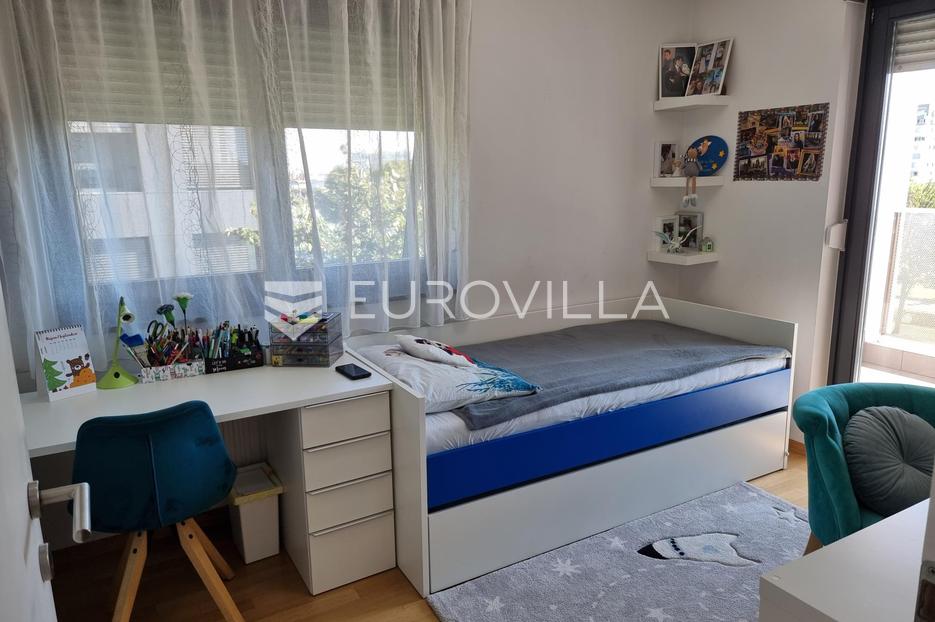Appartement À vendre -  Donji Grad