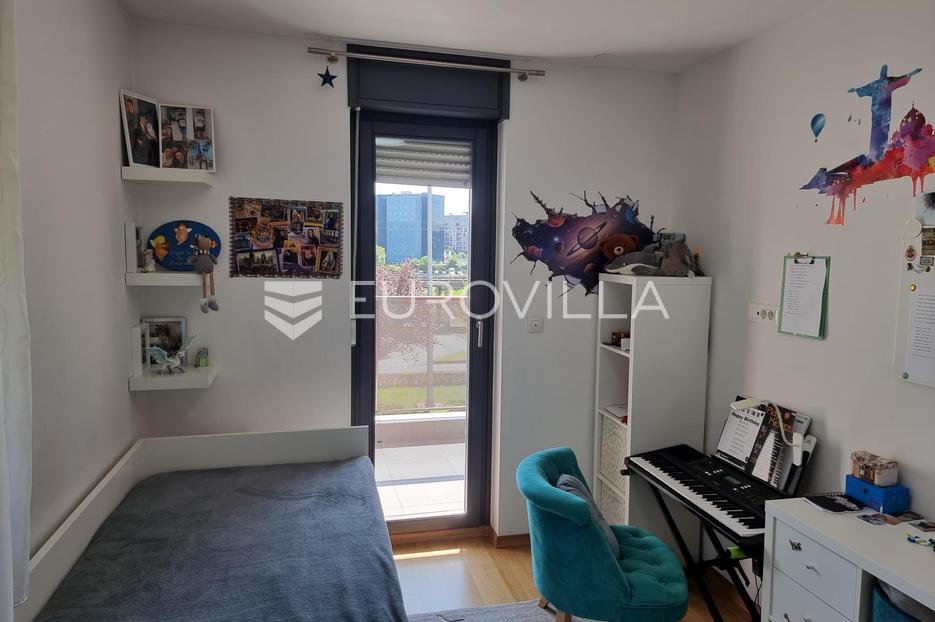 Appartement À vendre -  Donji Grad