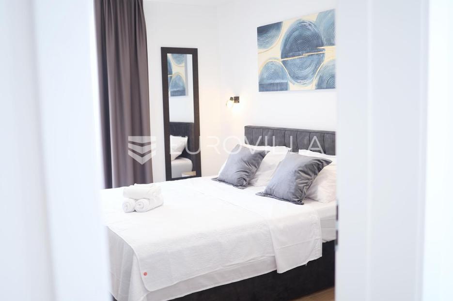 House For sale - Zadarska Nin