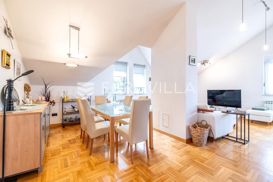 Apartmán Na prodej -  Črnomerec