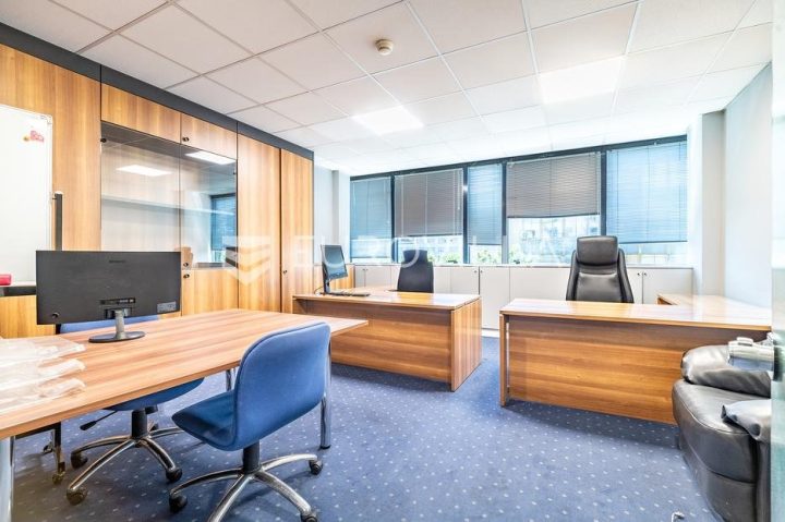 Commerciale da affittare 38 m² – Donji Grad