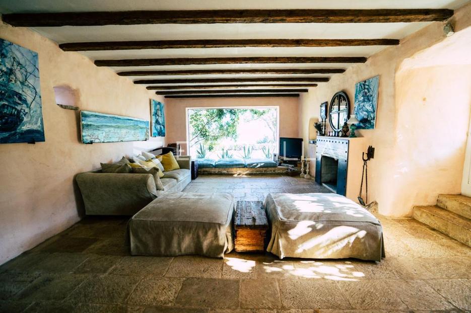 Casa In vendita -  Jelsa