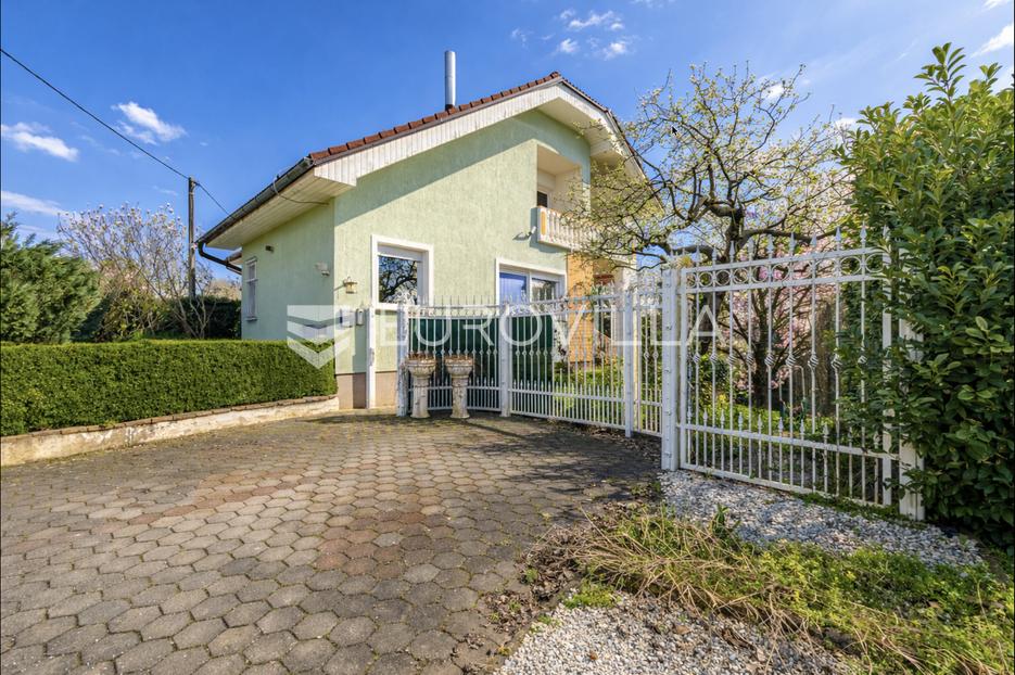 Dům Na prodej -  Ljubešćica