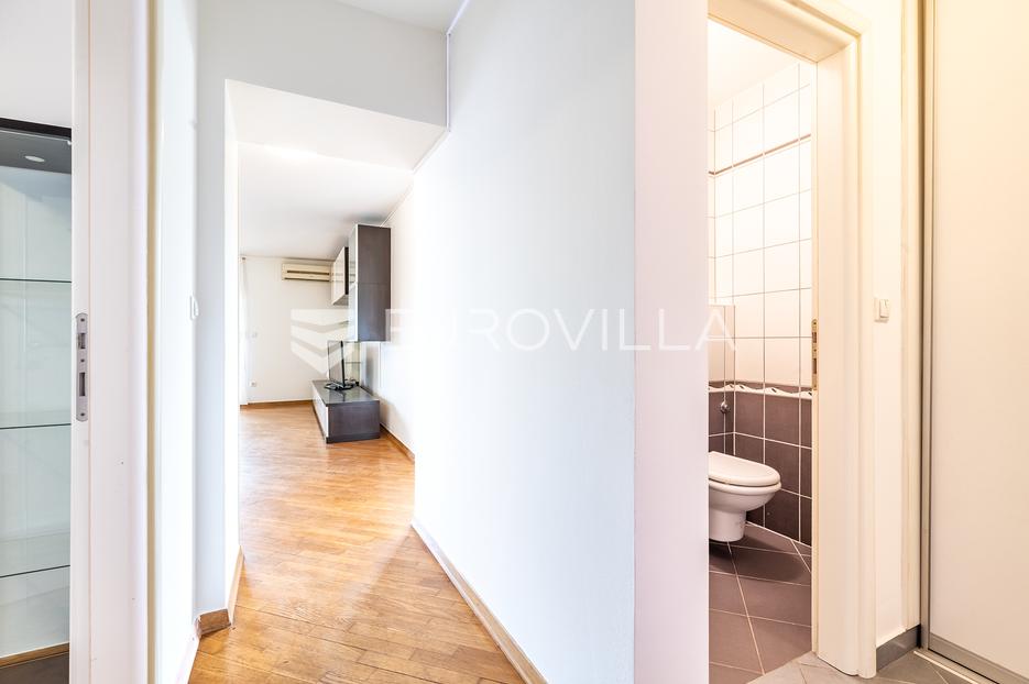 Appartement À vendre -  Maksimir