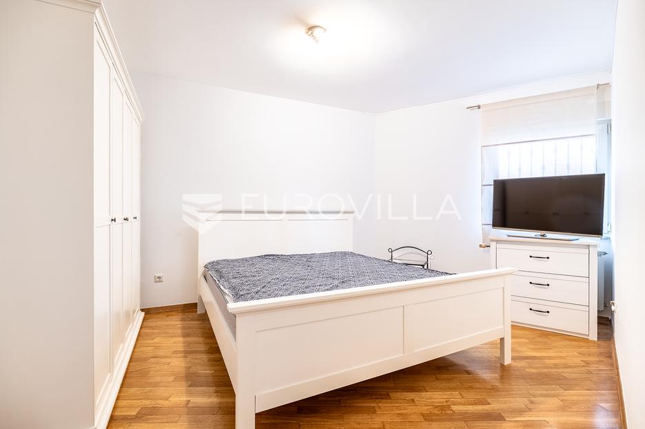 Appartement À vendre -  Maksimir