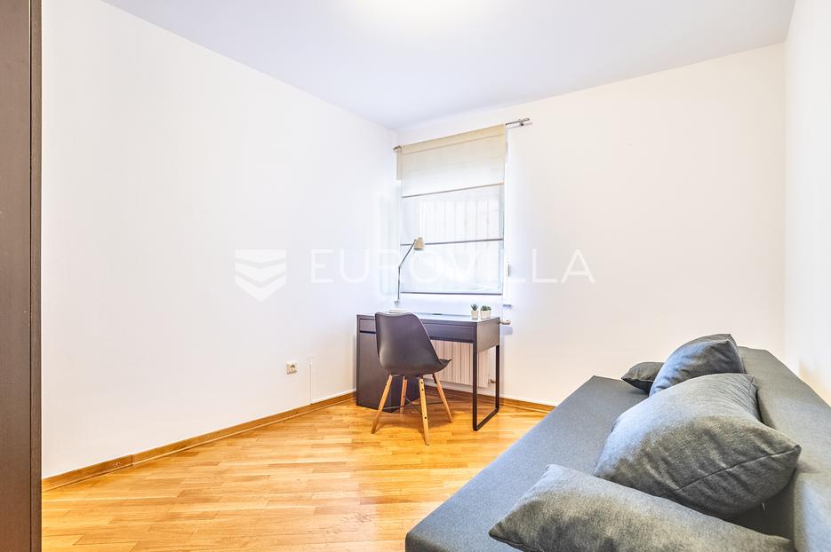 Appartement À vendre -  Maksimir