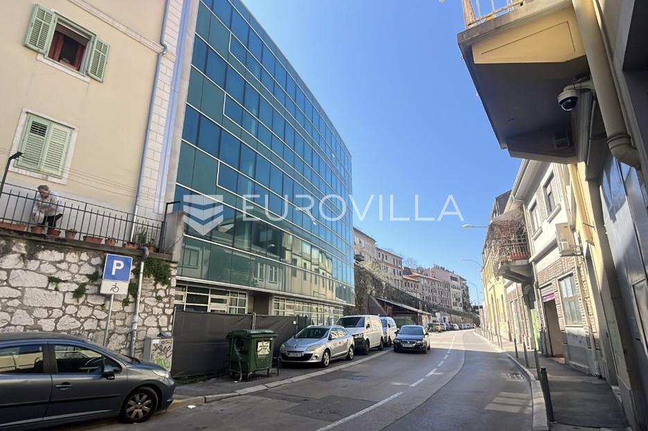 Poslovni prostor Na prodaju -  Rijeka