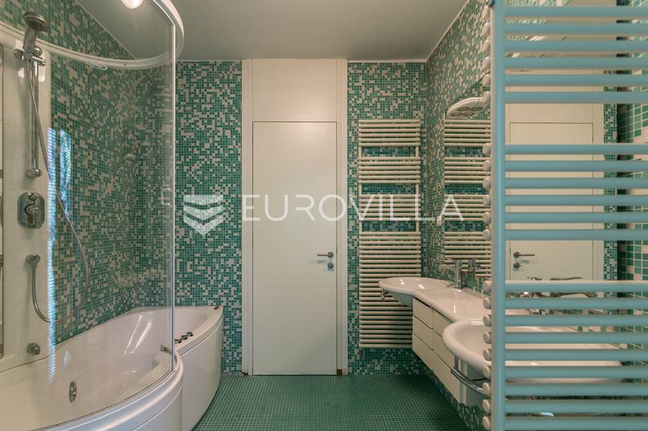 Kuća Na prodaju -  Gornji Grad - Medveščak