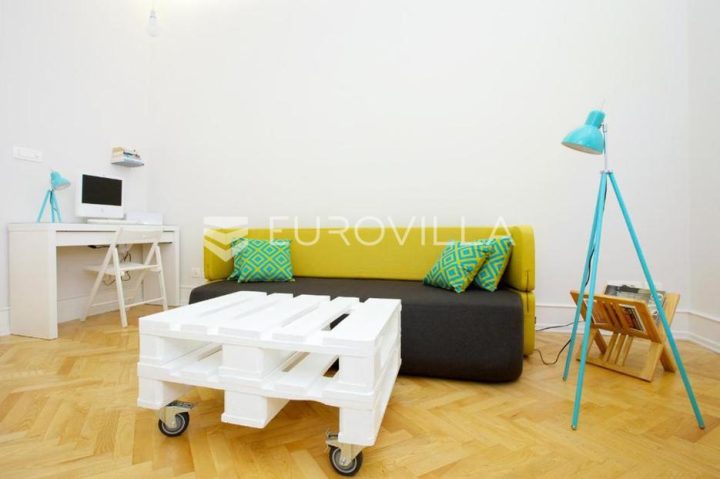 Business premises For rent - Splitsko-dalmatinska Split - foto 2/11