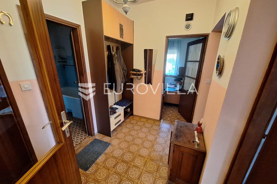 Kuća Na prodaju -  Karlovac - Okolica