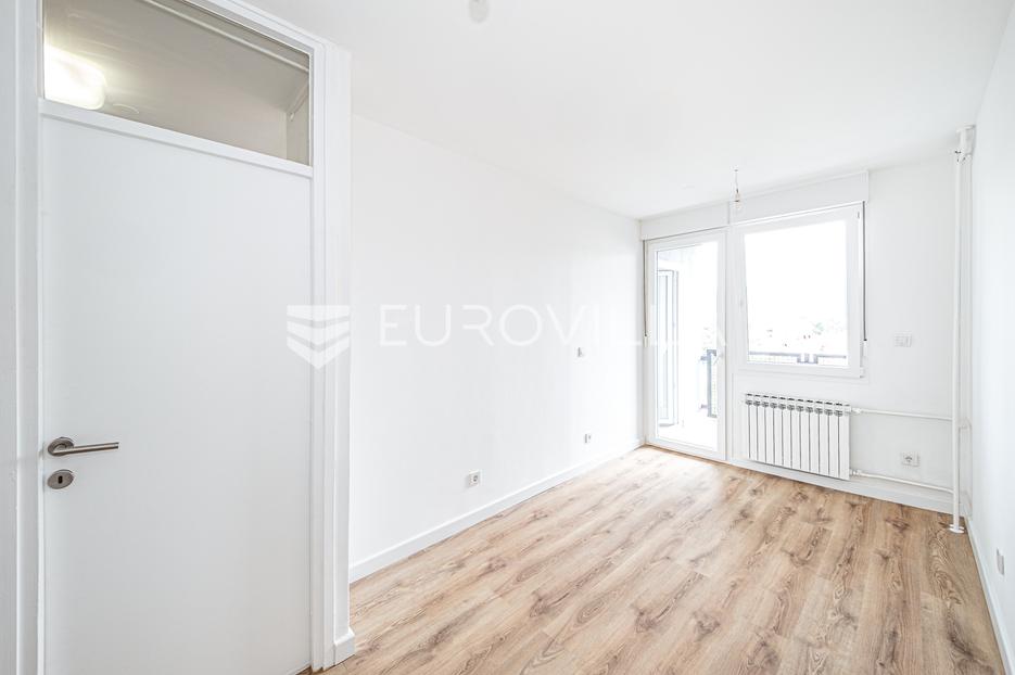 Apartmán Na prodej -  Stenjevec