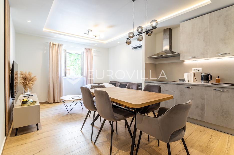 Apartmán Na predaj - Splitsko-dalmatinska Kaštela - foto 2/9