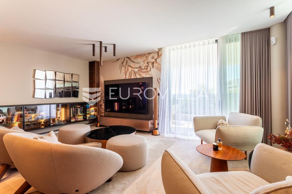 Apartma Na predaj - Splitsko-dalmatinska Podstrana