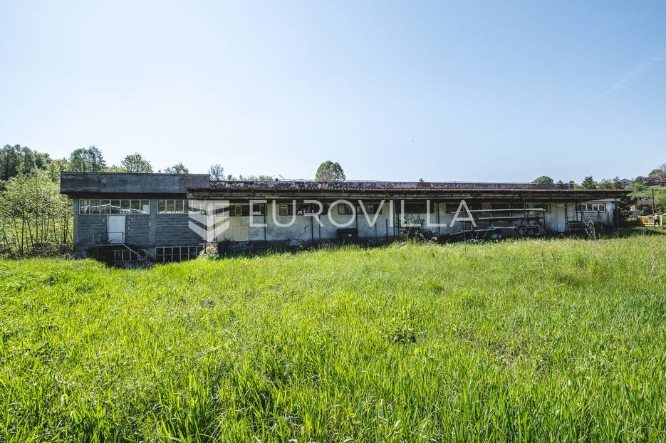 Locaux commerciaux À vendre - Sisačko-moslavačka Hrvatska Kostajnica
