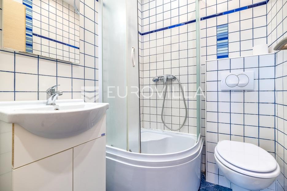 Haus Zu vermieten - Grad Zagreb Maksimir