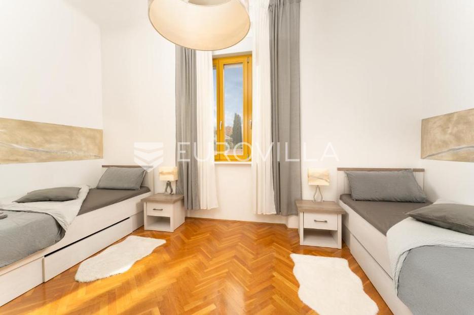 Flat For sale - Istarska Pula