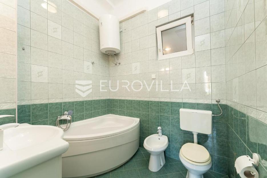 Flat For sale - Istarska Pula