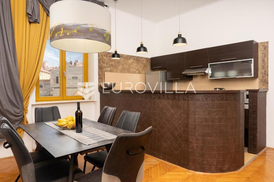 Flat For sale - Istarska Pula