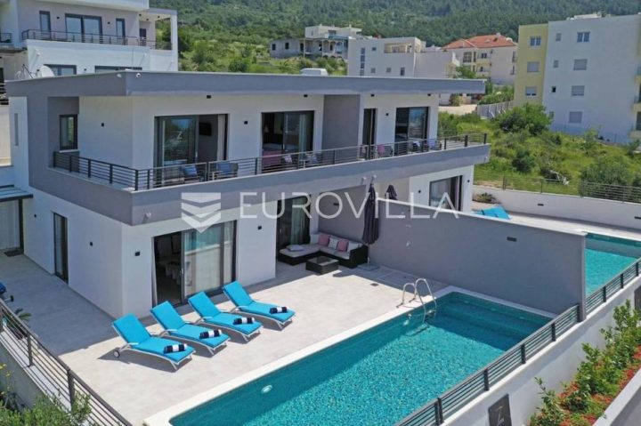 Casa In vendita - Splitsko-dalmatinska Makarska - foto 2/13
