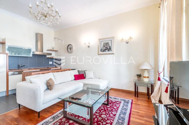Stan na prodaju 74 m² – Donji Grad
