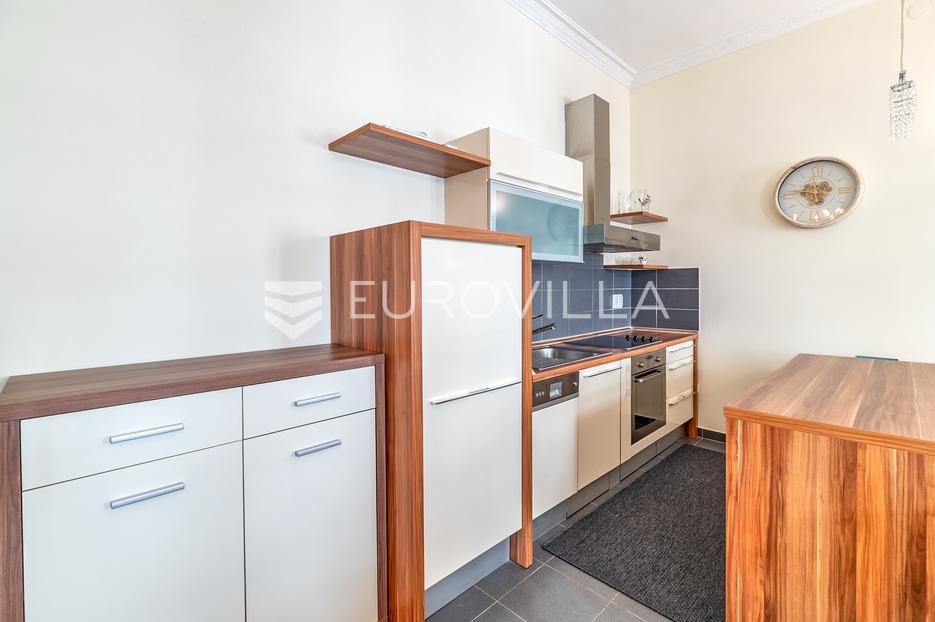 Apartmán Na prodej -  Donji Grad