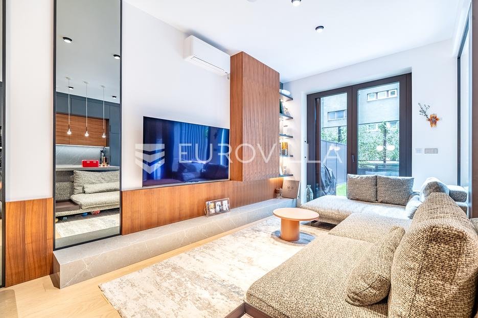 Apartmán K pronájmu - Grad Zagreb Donji Grad