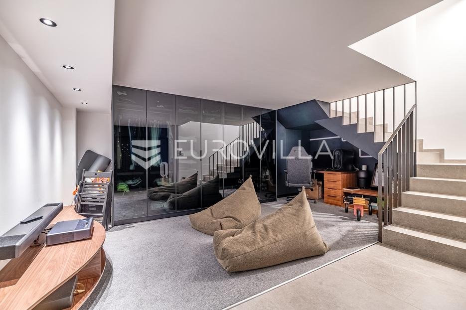 Apartmán K pronájmu - Grad Zagreb Donji Grad